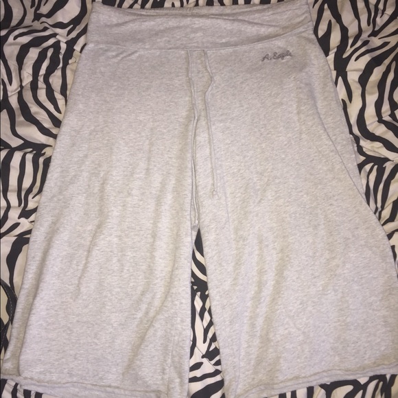 American Eagle Outfitters Pants - 🖤AEO Athletic Sportswear Capri🖤